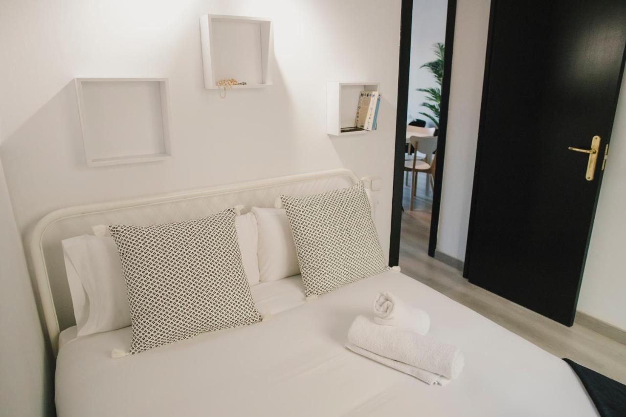 Bbarcelona Central Boutique Apartments ภายนอก รูปภาพ