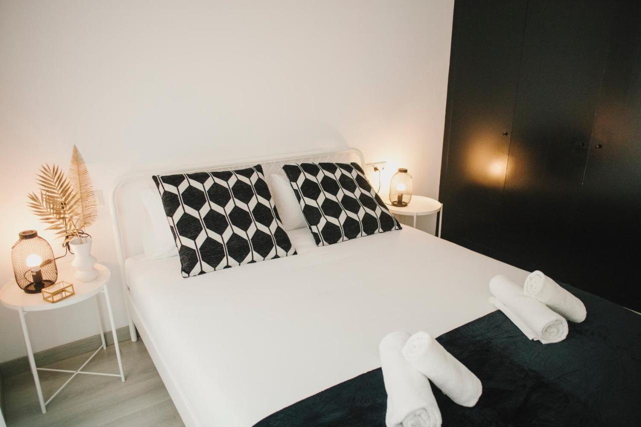 Bbarcelona Central Boutique Apartments ภายนอก รูปภาพ